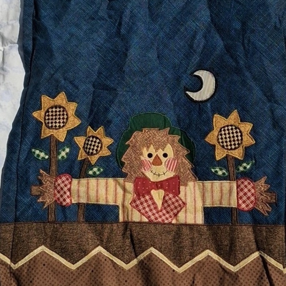 Vintage Style Quilted Scarecrow Table Runner Fall Harvest Sunflower Decor Blue
